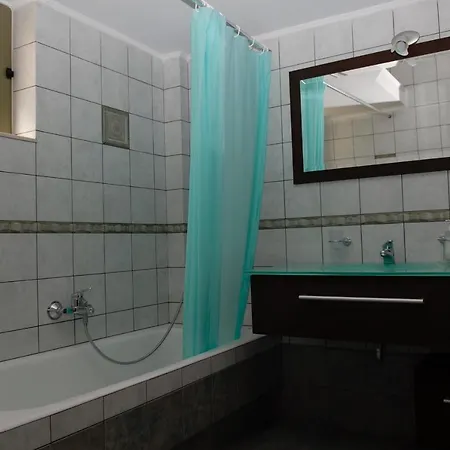 Klelia Ξενοδοχείο με διαμερίσματα Yefira