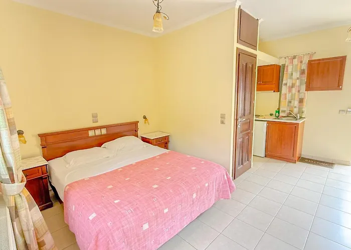 Klelia Apart-hotel Yefira